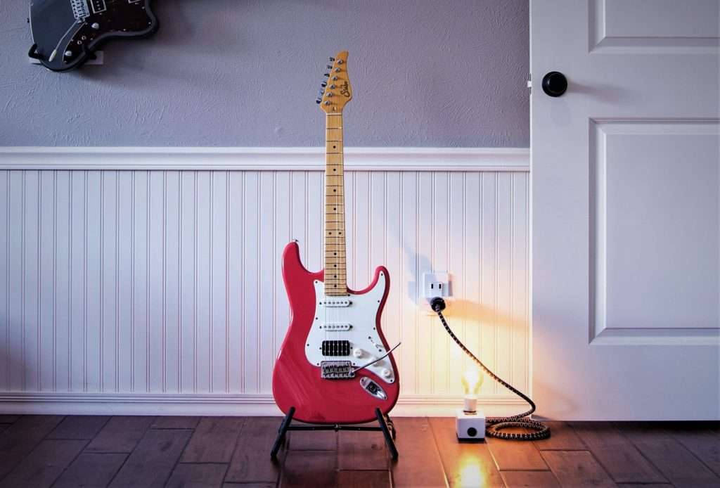 best guitar stand for stratocaster