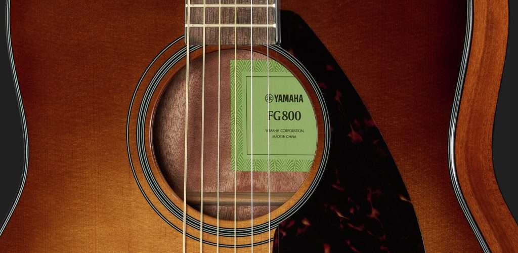 photo reveals that Yamaha FG800 is made in China