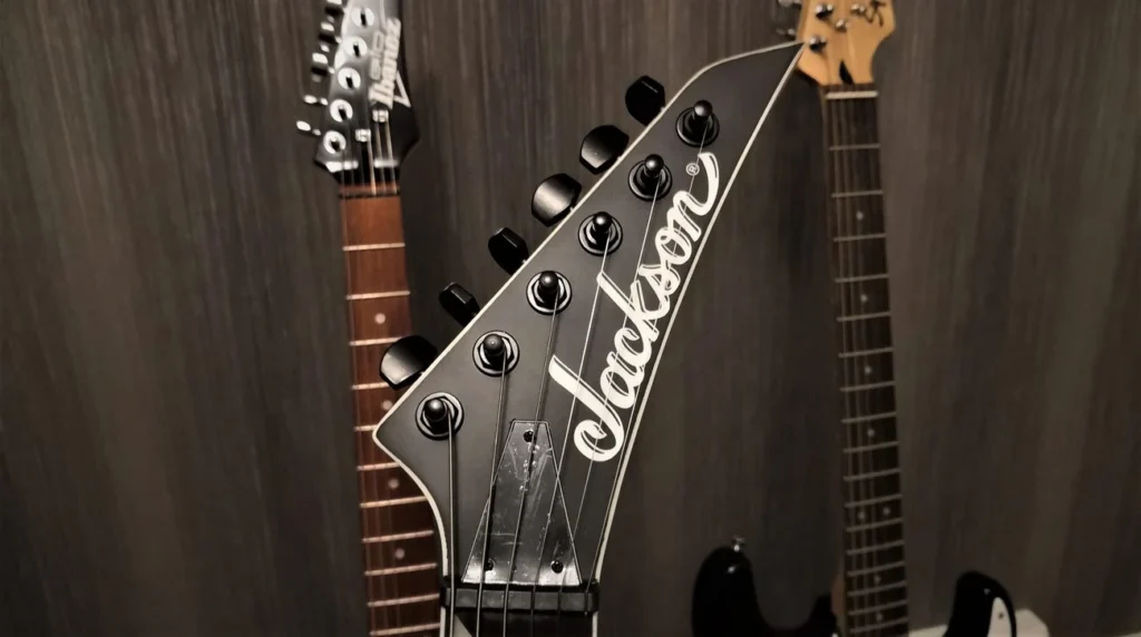 image displays jackson js22 dinky