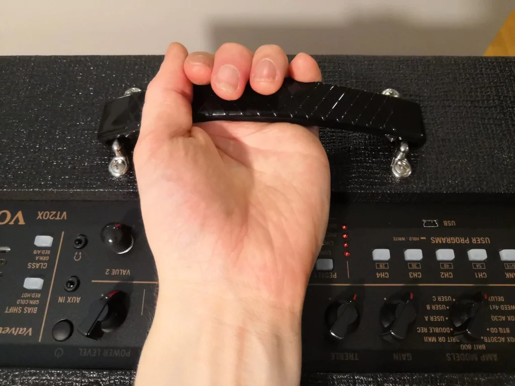 image displays VOX Valvetronix VT20X handle