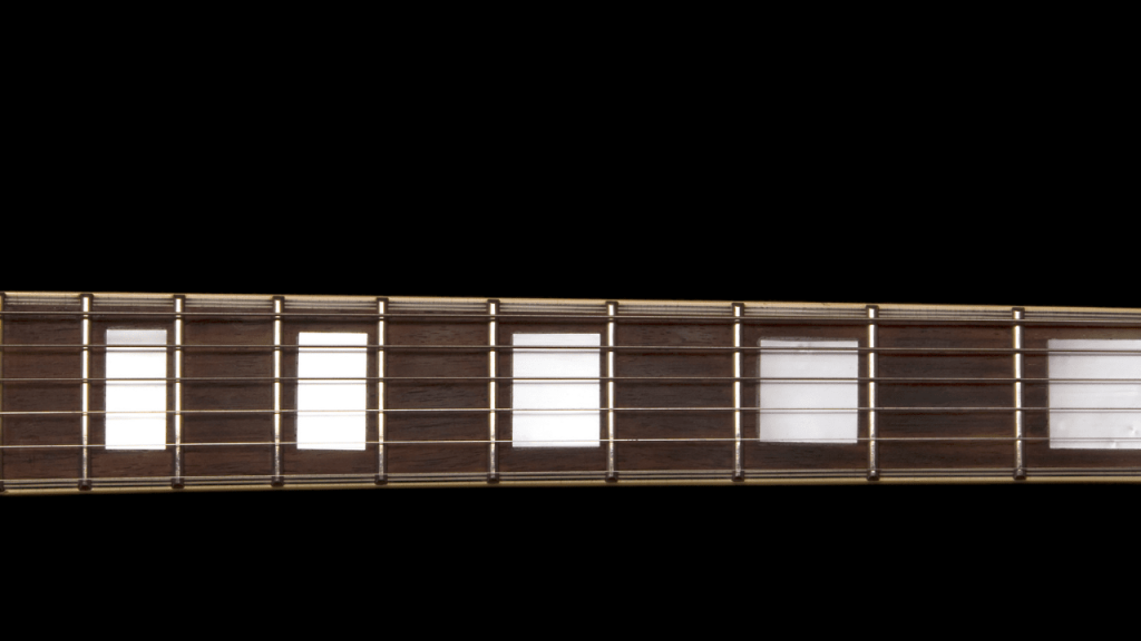 displays a U Shaped Neck neck