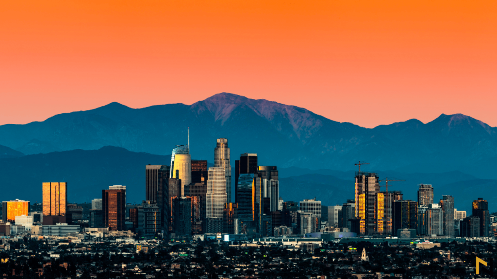 displays a views of Los Angeles city