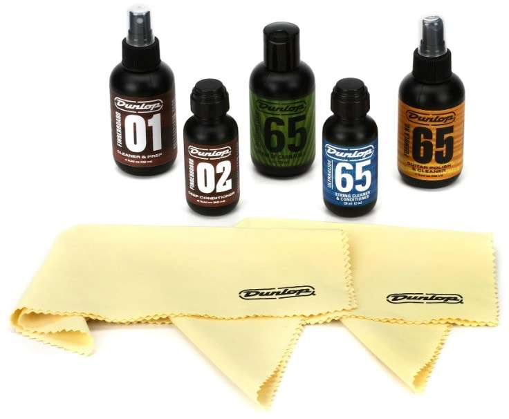Displays Jim Dunlop Guitar cleaning kit