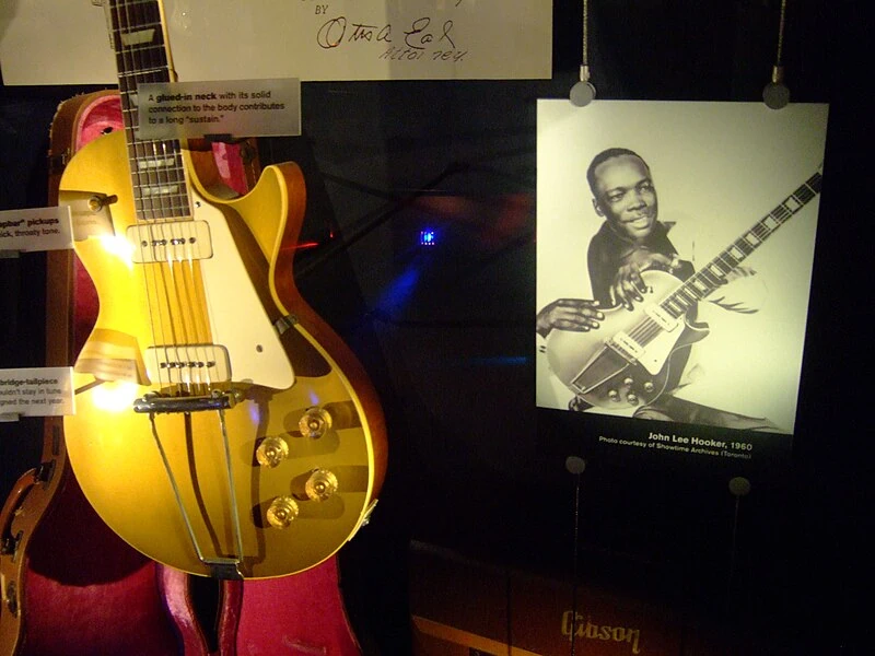 1952 Les Paul Gold Top Guitar at the MoPOP Museum, Seattle, USA 