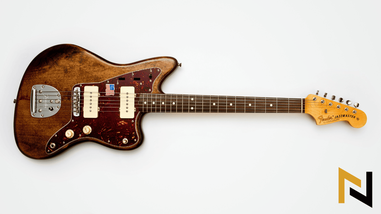 Displays Fender Jazzmaster